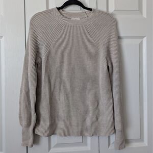 Jessica Simpson Long Sleeve Sweater | Women’s Small | Beige | Soft & Stylish